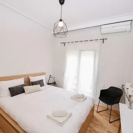 Modern, Comfortable Apartment, In The Heart Of The Apartment Larissa