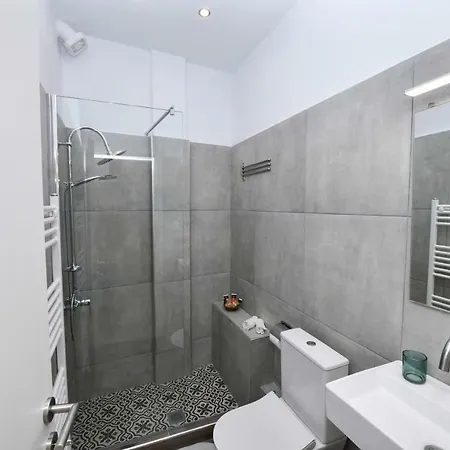 Modern, Comfortable Apartment, In The Heart Of The * Lárisza